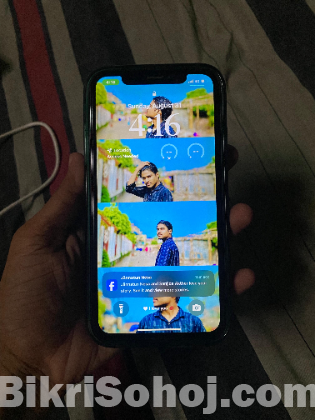 iPhone XR 64GB